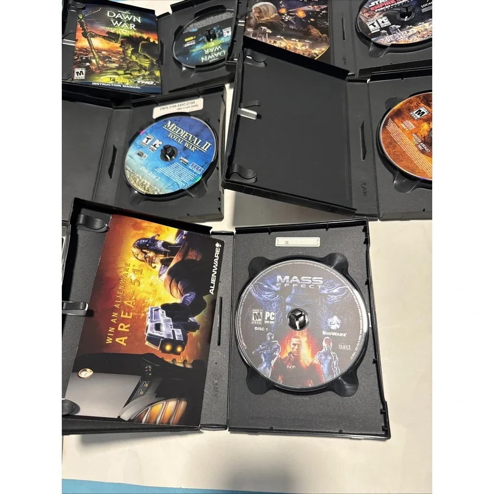29 PC Games Lot 2000s Boxed & Loose Discs